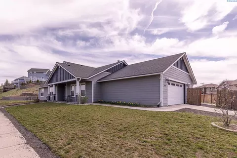 2340 NW Prairie View Dr, Pullman, WA 99163 photo 1