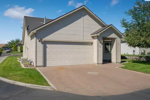 110 Camargo Ln, Pasco, WA 99301 photo 2