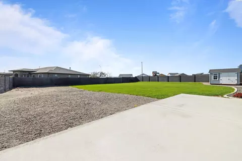 Exterior - 6419 Nocking Pt, Pasco, WA 99301 photo 7 of 12