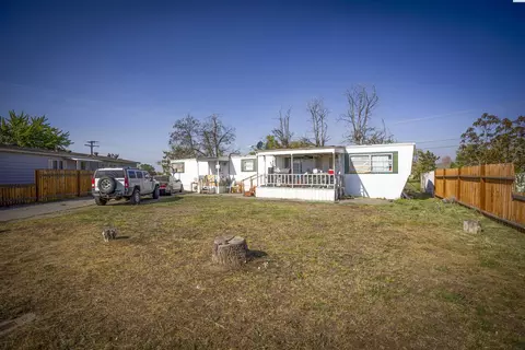 922 Empire Dr, Pasco, WA 99301 photo 1