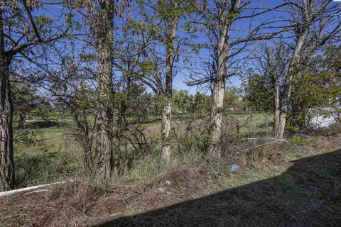 922 Empire Dr, Pasco, WA 99301 photo 5