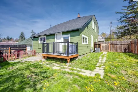 325 NW Harrison St, Pullman, WA 99163 photo 2