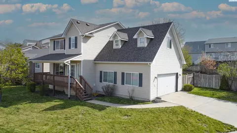 1230 NW Ventura Dr, Pullman, WA 99163 photo 1