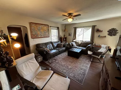 435 NW Webb, Pullman, WA 99163 photo 2