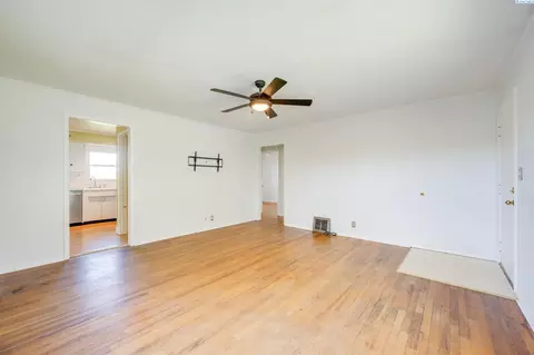 375 NW Irving St, Pullman, WA 99163 photo 6
