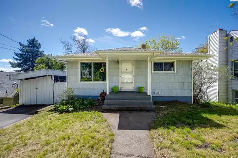 375 NW Irving St, Pullman, WA 99163 photo 2