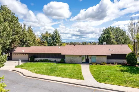 900 SW Viento Dr, Pullman, WA 99163 photo 1