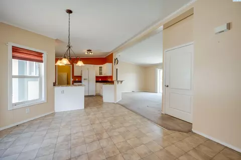 1310 SEarthtone Ct, Pullman, WA 99163 photo 4