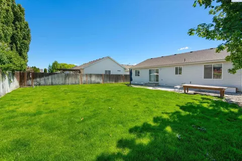 8703 Heathrow Ct, Pasco, WA 99301 photo 22