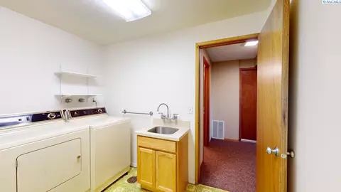 705 SW Mies St, Pullman, WA 99163 photo 24