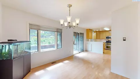 705 SW Mies St, Pullman, WA 99163 photo 7