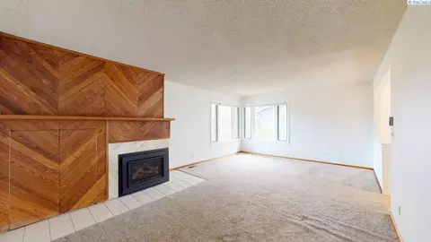 705 SW Mies St, Pullman, WA 99163 photo 4