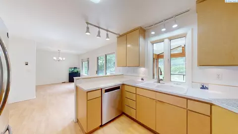 705 SW Mies St, Pullman, WA 99163 photo 14