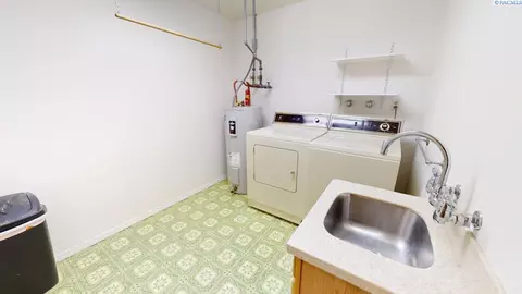 705 SW Mies St, Pullman, WA 99163 photo 25