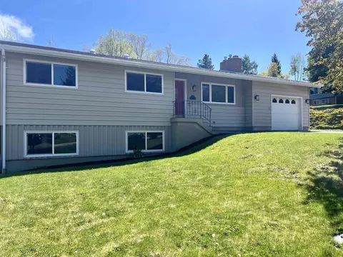 1120 SW Alvar, Pullman, WA 99163 photo 3