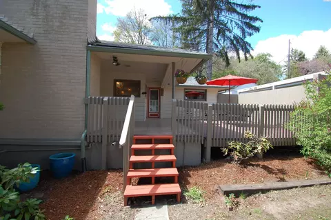 905 NW Bryant St, Pullman, WA 99163 photo 2