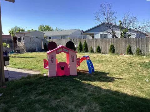 2407 E George St, Pasco, WA 99301 photo 8