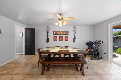 8308 Camano Dr, Pasco, WA 99301 photo 12