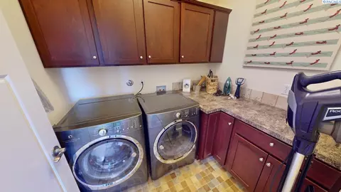1271 SW Big Sky Ct, Pullman, WA 99163 photo 12