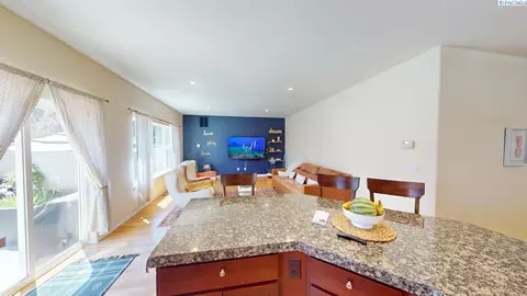 1271 SW Big Sky Ct, Pullman, WA 99163 photo 3