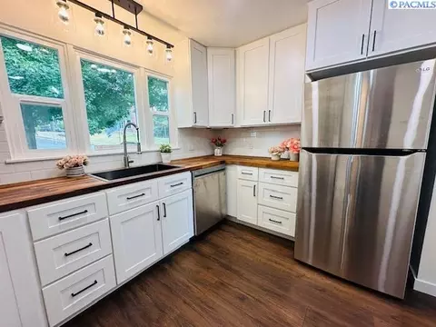 1035 NW Fisk St, Pullman, WA 99163 photo 10