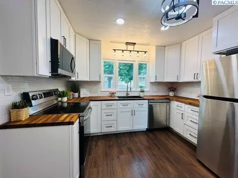 1035 NW Fisk St, Pullman, WA 99163 photo 7