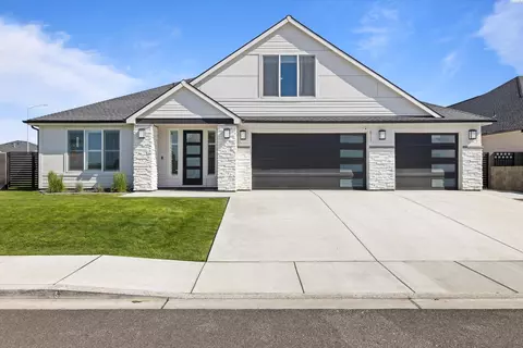 8317 Silver Mound Dr, Pasco, WA 99301 photo 1