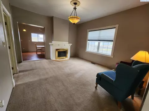 504 E Cooper St, Colfax, WA 99111 photo 5
