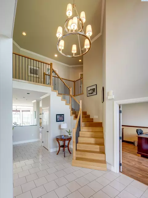 325 SW Prairie Ct, Pullman, WA 99163 photo 8