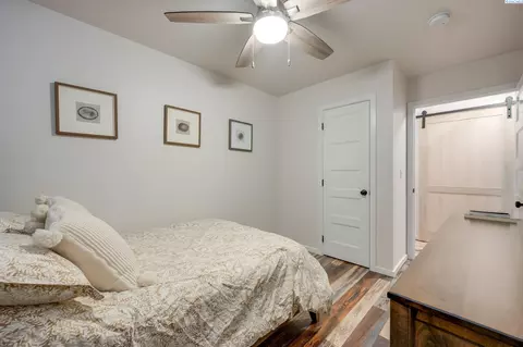 Bedroom - 1645 NE Merman Dr #A102, Pullman, WA 99163 photo 4 of 4