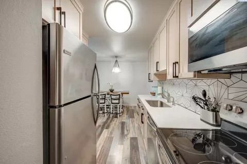 Kitchen - 1645 NE Merman Dr #A102, Pullman, WA 99163 photo 2 of 3
