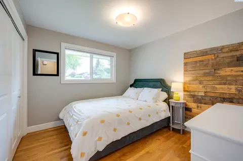 1025 SE Kamiaken, Pullman, WA 99163 photo 23