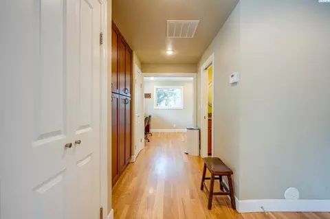 1025 SE Kamiaken, Pullman, WA 99163 photo 18