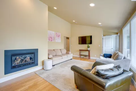 1025 SE Kamiaken, Pullman, WA 99163 photo 17
