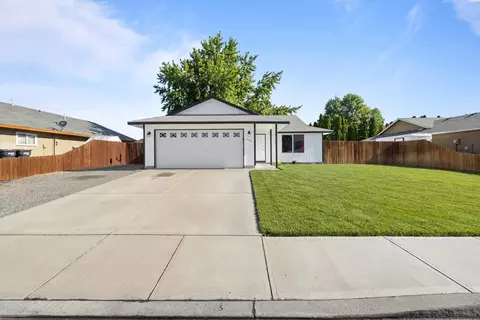 6511 Ruth Dr, Pasco, WA 99301 photo 2