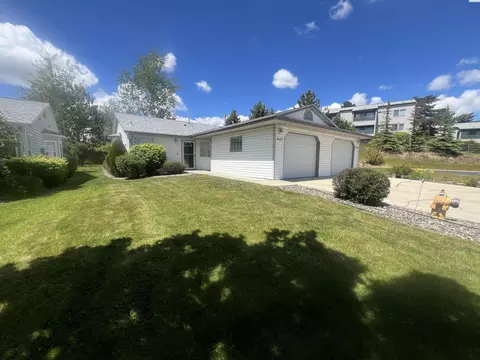 1427 SE Fancy Free Dr, Pullman, WA 99163 photo 1