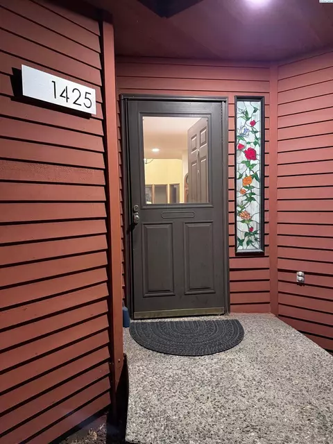 1425 SW Wadleigh Dr, Pullman, WA 99163 photo 4