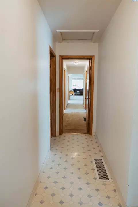306 E Poplar St, Colfax, WA 99111 photo 18