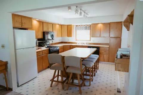 306 E Poplar St, Colfax, WA 99111 photo 2