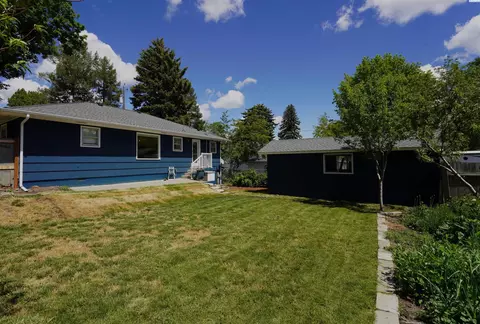 353 NW Cleveland, Pullman, WA 99163 photo 4