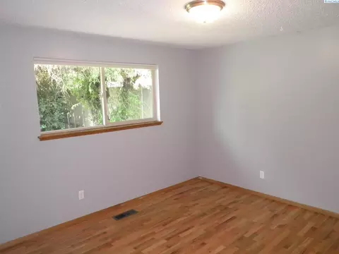 829 SW Crestview St, Pullman, WA 99163 photo 11