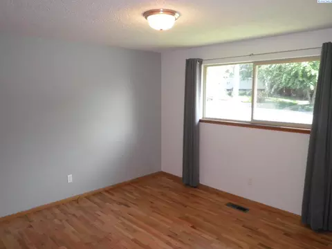 829 SW Crestview St, Pullman, WA 99163 photo 12