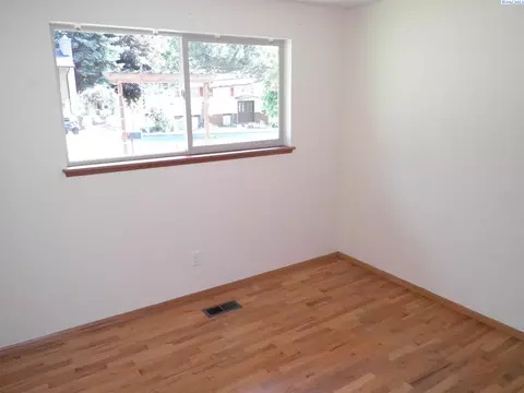 829 SW Crestview St, Pullman, WA 99163 photo 13