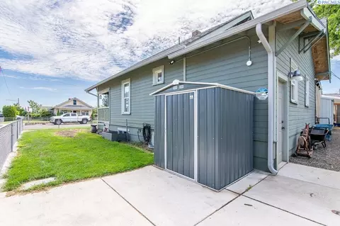 330 N 2nd Ave, Pasco, WA 99301 photo 12