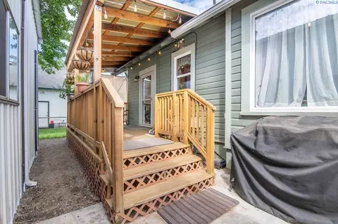 330 N 2nd Ave, Pasco, WA 99301 photo 8