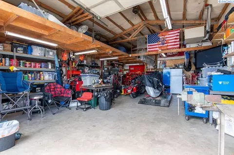 330 N 2nd Ave, Pasco, WA 99301 photo 6