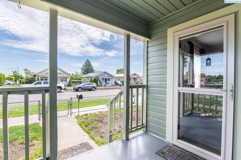 330 N 2nd Ave, Pasco, WA 99301 photo 11