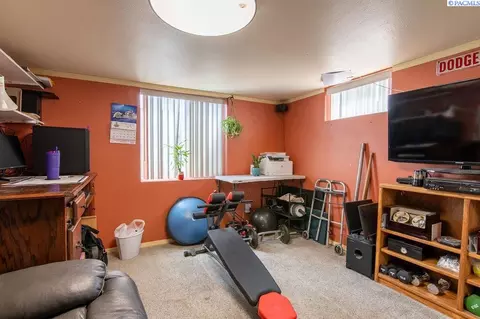 330 N 2nd Ave, Pasco, WA 99301 photo 33