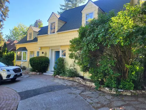 1110 NE Indiana, Pullman, WA 99163 photo 1