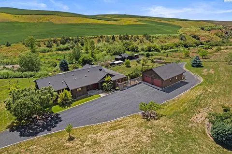 4261 Grove Rd, Endicott, WA 99125 photo 4